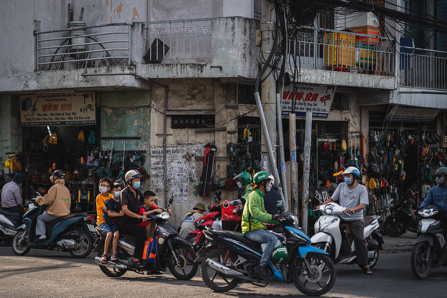 the-culture-behind-the-motorbikes-in-vietnam